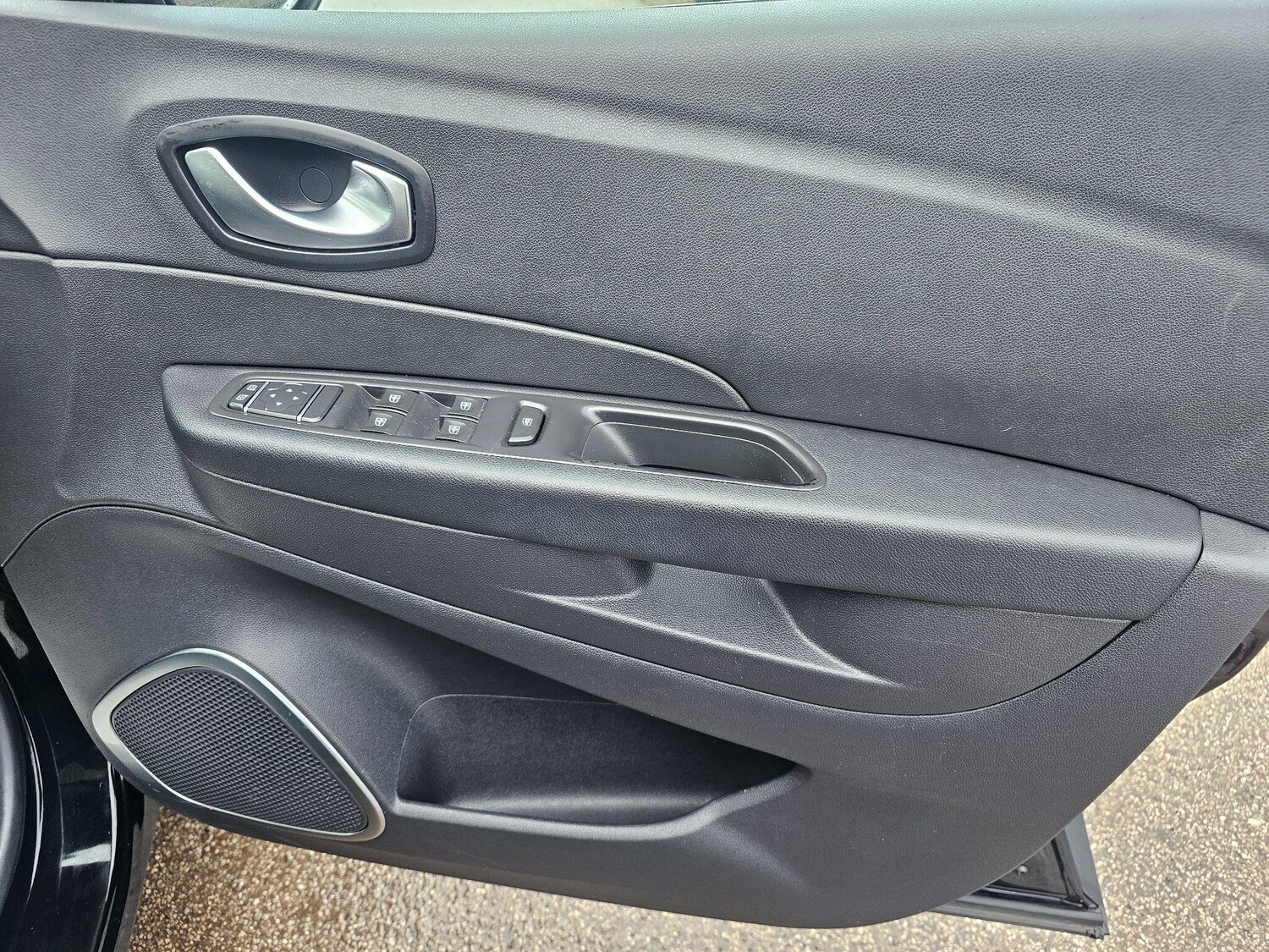 Used Renault Captur 2022 for sale - 77376020: Photo 19