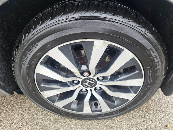 Used Honda Civic 2013 for sale - 76260269: Photo 32