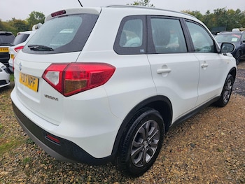 Used Suzuki Vitara 2017 for sale - 76152716: Photo 4