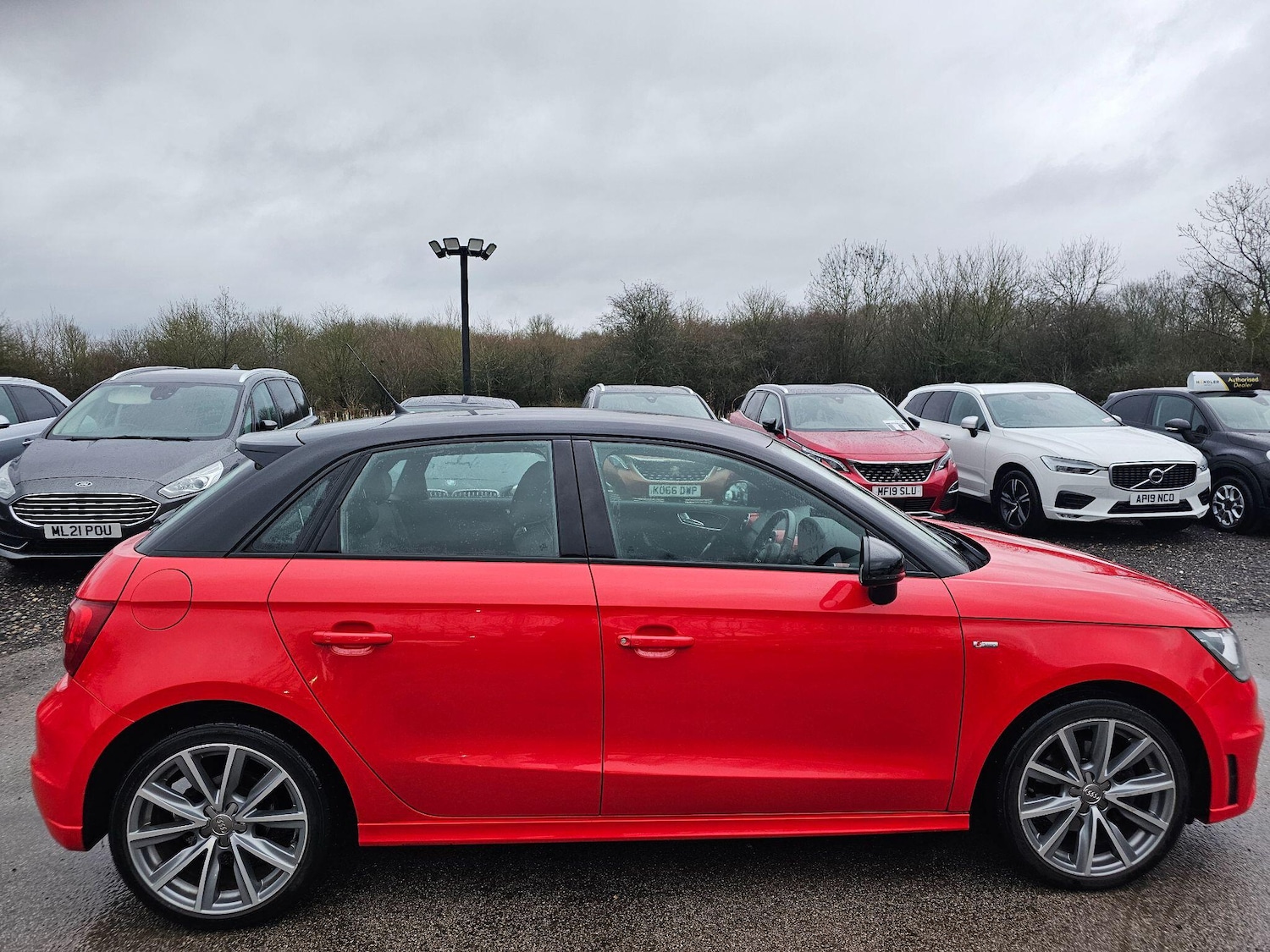 Used Audi A1 2014 for sale - 77625776: Photo 12