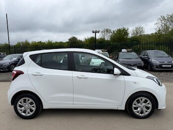 Used Hyundai i10 2017 for sale - 78362892: Photo