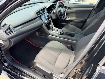 Used Honda Civic 2017 for sale - 79092881: Photo