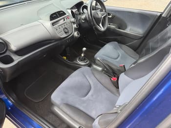 Used Honda Jazz 2009 for sale - 79680864: Photo