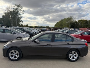 Used BMW 3 Series 2013 for sale - 79452472: Photo