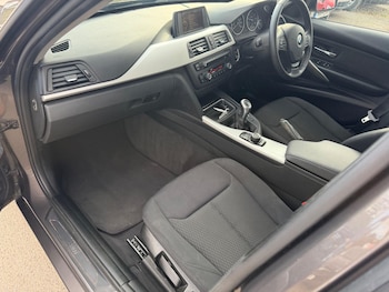 Used BMW 3 Series 2013 for sale - 79452472: Photo