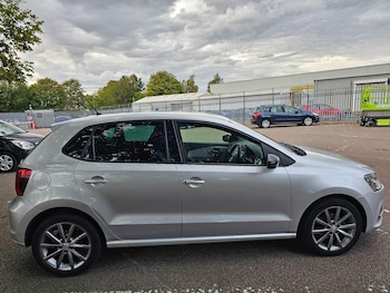 Volkswagen - Polo