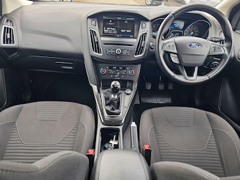 Used Ford Focus 2015 for sale - 78260609: Photo