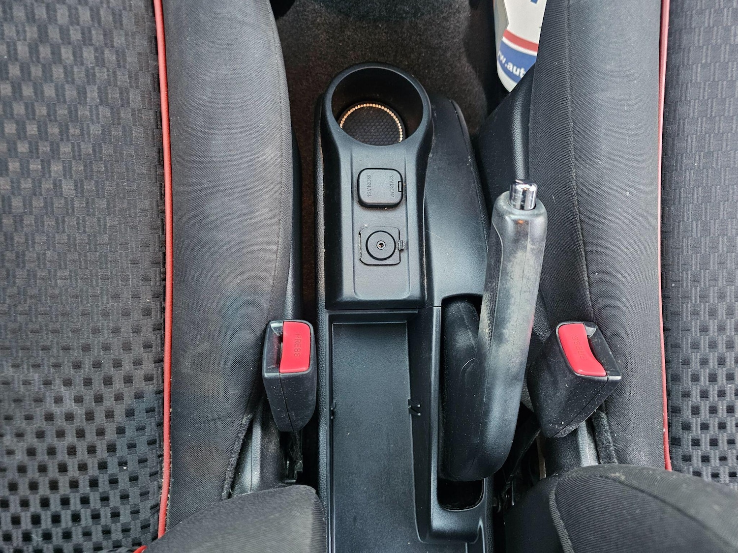 Used Mazda Mazda2 2012 for sale - 77358866: Photo 15