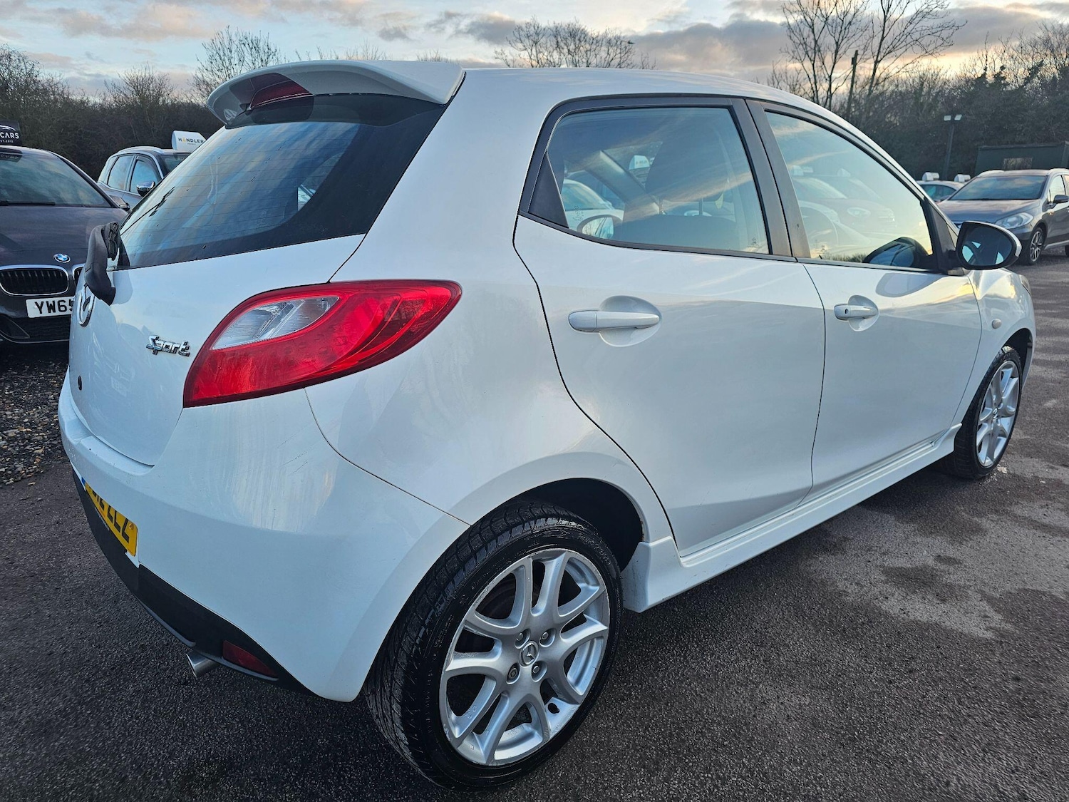 Used Mazda Mazda2 2012 for sale - 77358866: Photo 6