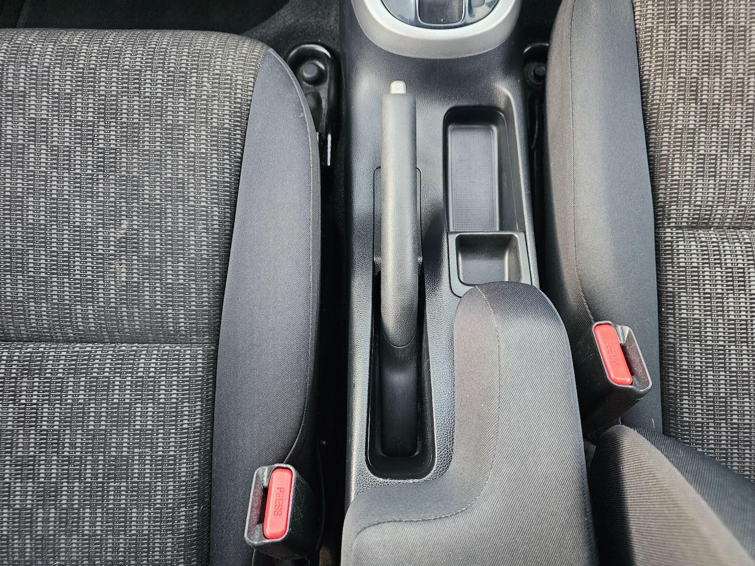 Used Honda Jazz 2017 for sale - 76926056: Photo 25