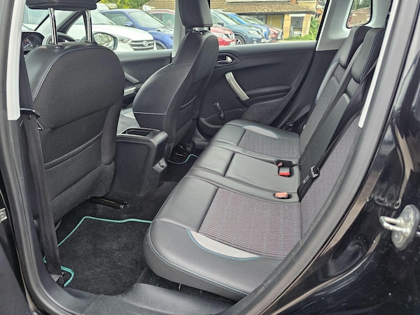 Used Peugeot 2008 2015 for sale - 76084903: Photo 5