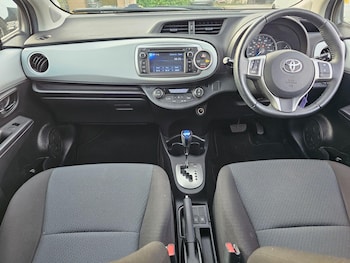 Used Toyota Yaris 2013 for sale - 75838579: Photo