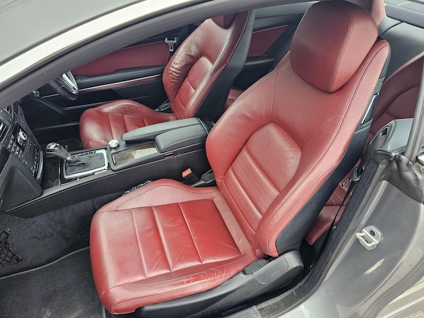 Used Mercedes-Benz E-Class 2011 for sale - 76121483: Photo 16