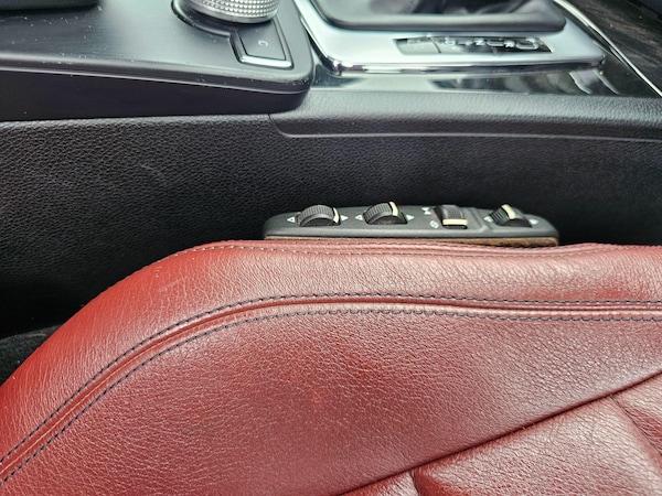 Used Mercedes-Benz E-Class 2011 for sale - 76121483: Photo 19