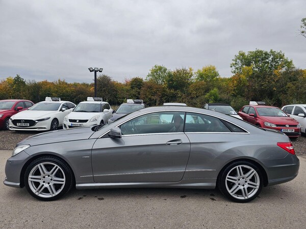 Used Mercedes-Benz E-Class 2011 for sale - 76121483: Photo 34