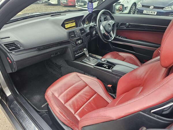 Used Mercedes-Benz E-Class 2011 for sale - 76121483: Photo 36