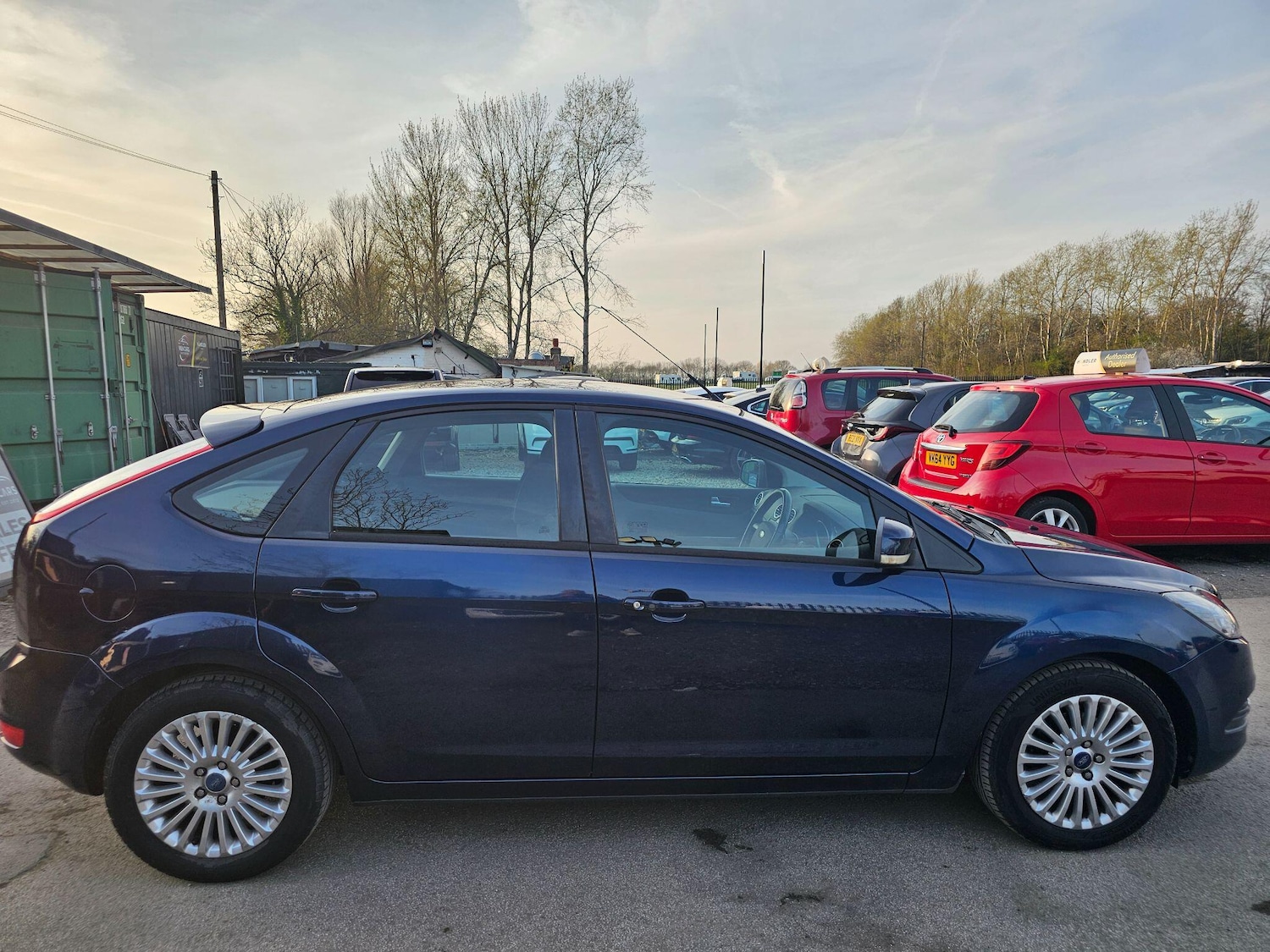 Used Ford Focus for sale - 77957318: Photo 2