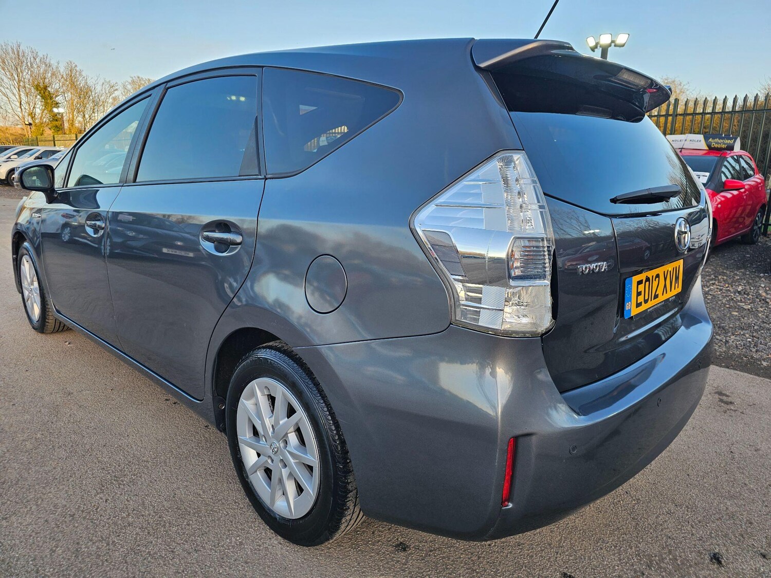 Used Toyota Prius+ 2012 for sale - 77839658: Photo 10
