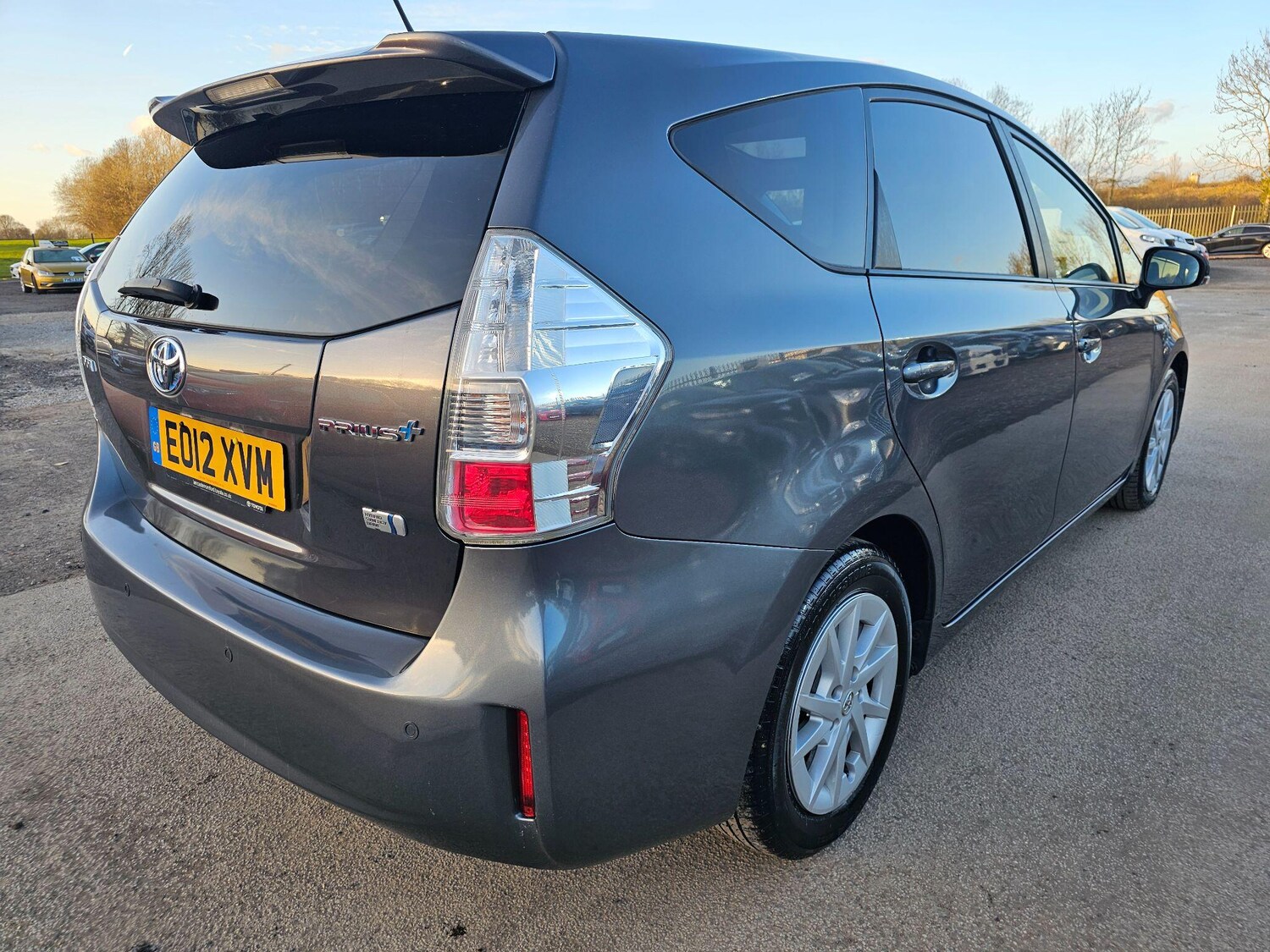 Used Toyota Prius+ 2012 for sale - 77839658: Photo 11