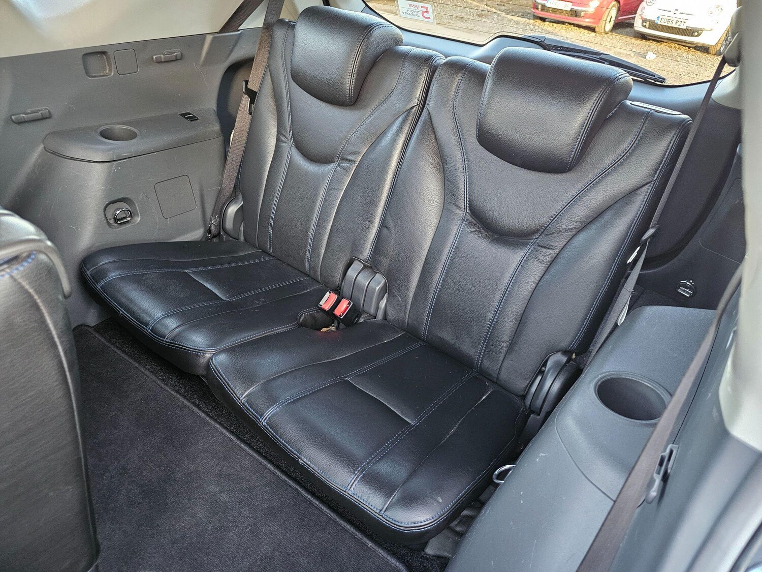 Used Toyota Prius+ 2012 for sale - 77839658: Photo 24