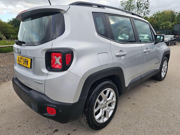 Used Jeep Renegade 2017 for sale - 76137748: Photo 9