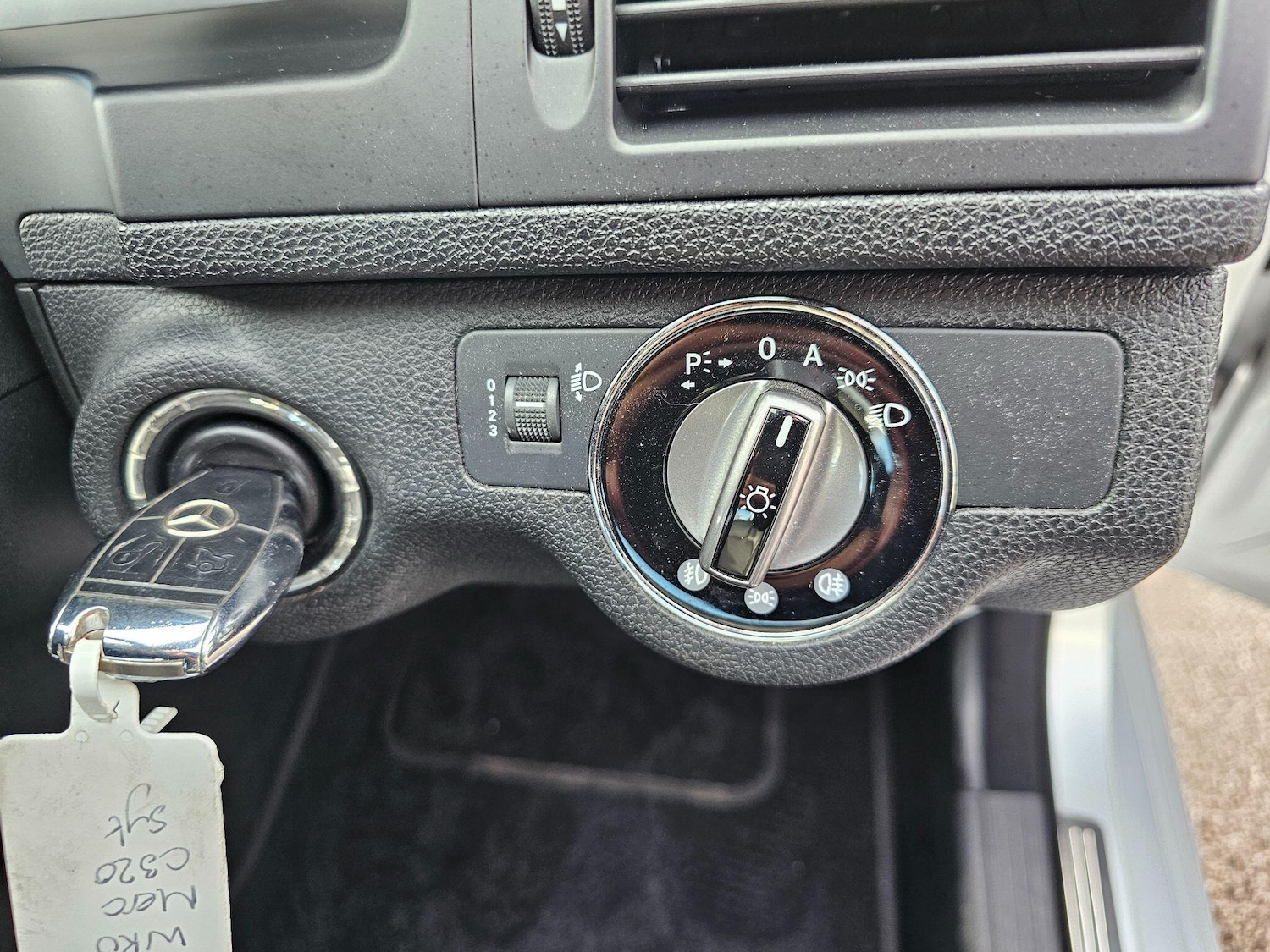 Used Mercedes-Benz C Class 2008 for sale - 76752519: Photo 31