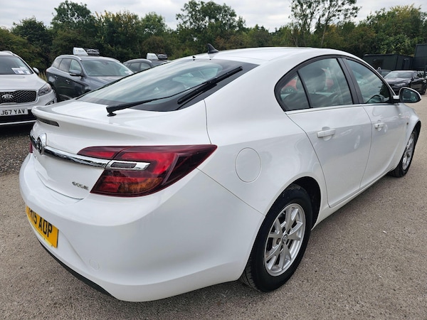Used Vauxhall Insignia 2015 for sale - 75677653: Photo 10