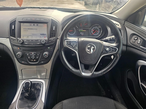 Used Vauxhall Insignia 2015 for sale - 75677653: Photo 22