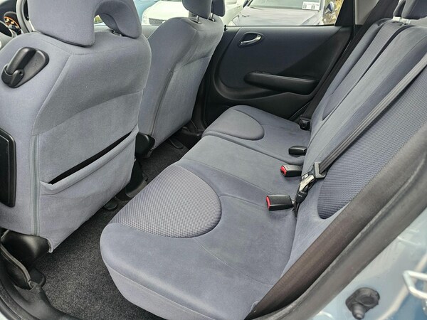 Used Honda Jazz 2005 for sale - 76295323: Photo 5