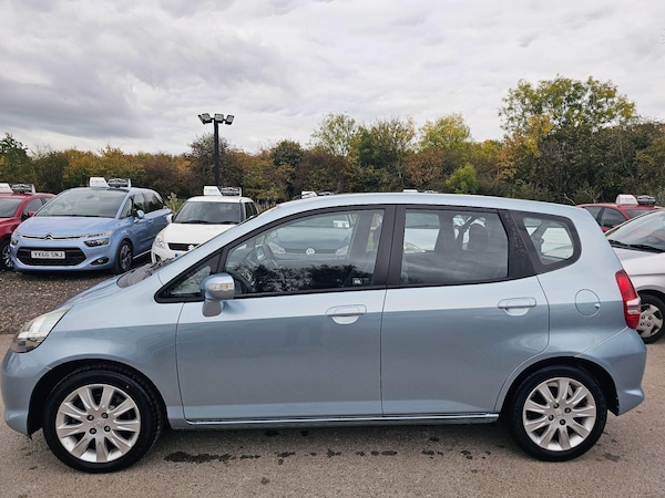 Used Honda Jazz 2005 for sale - 76295323: Photo 8
