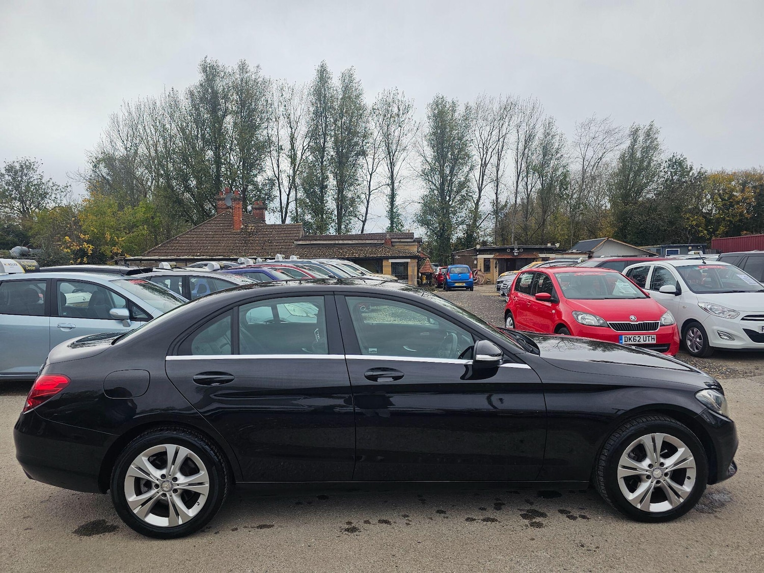 Used Mercedes-Benz C Class for sale - 76994969: Photo 2