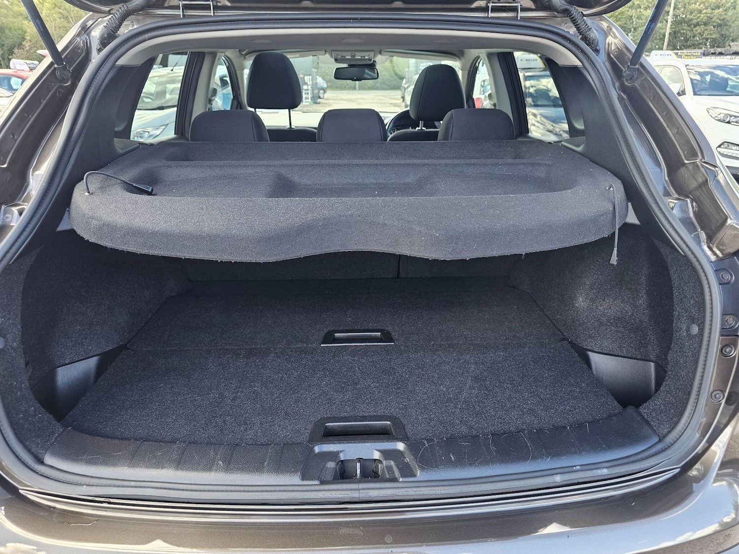 Used Nissan Qashqai 2016 for sale - 76294877: Photo 35