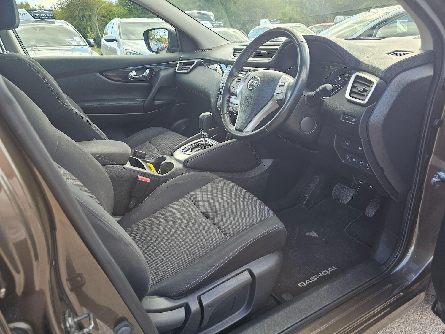 Used Nissan Qashqai 2016 for sale - 76294877: Photo 5
