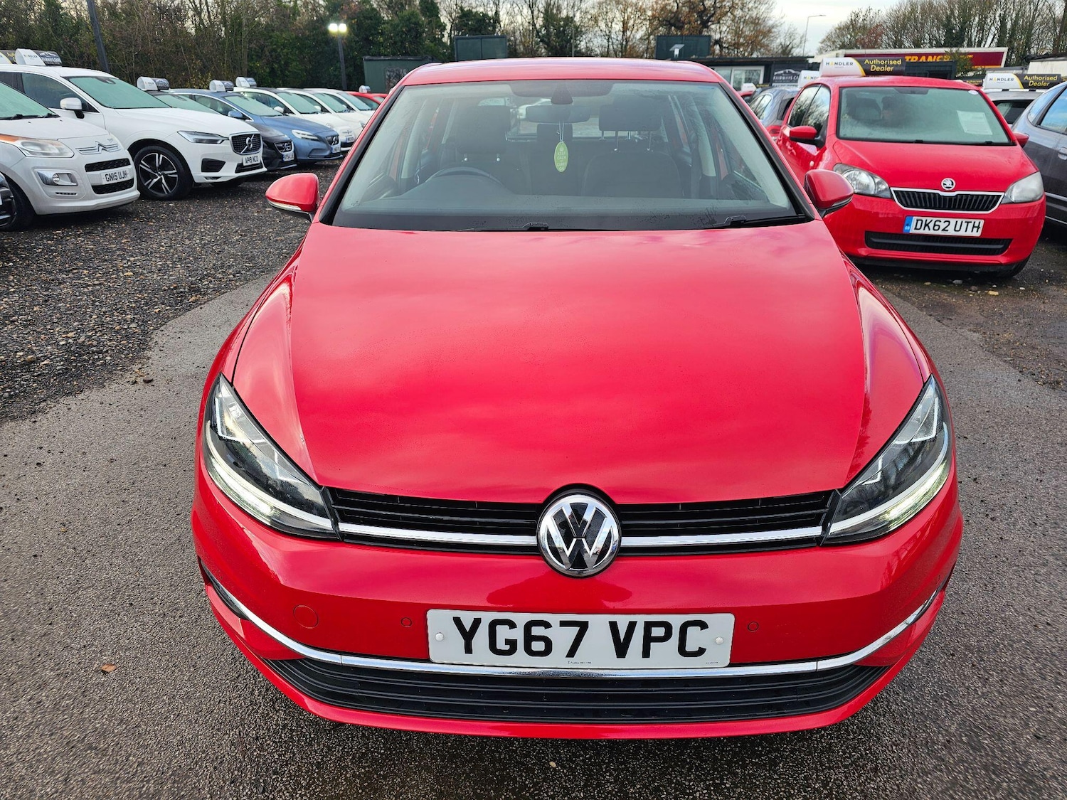 Used Volkswagen Golf 2017 for sale - 76786655: Photo 1