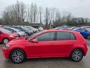 Used Volkswagen Golf 2017 for sale - 76786655: Photo