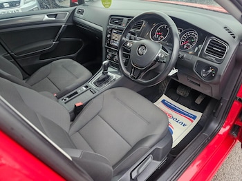 Used Volkswagen Golf 2017 for sale - 76786655: Photo