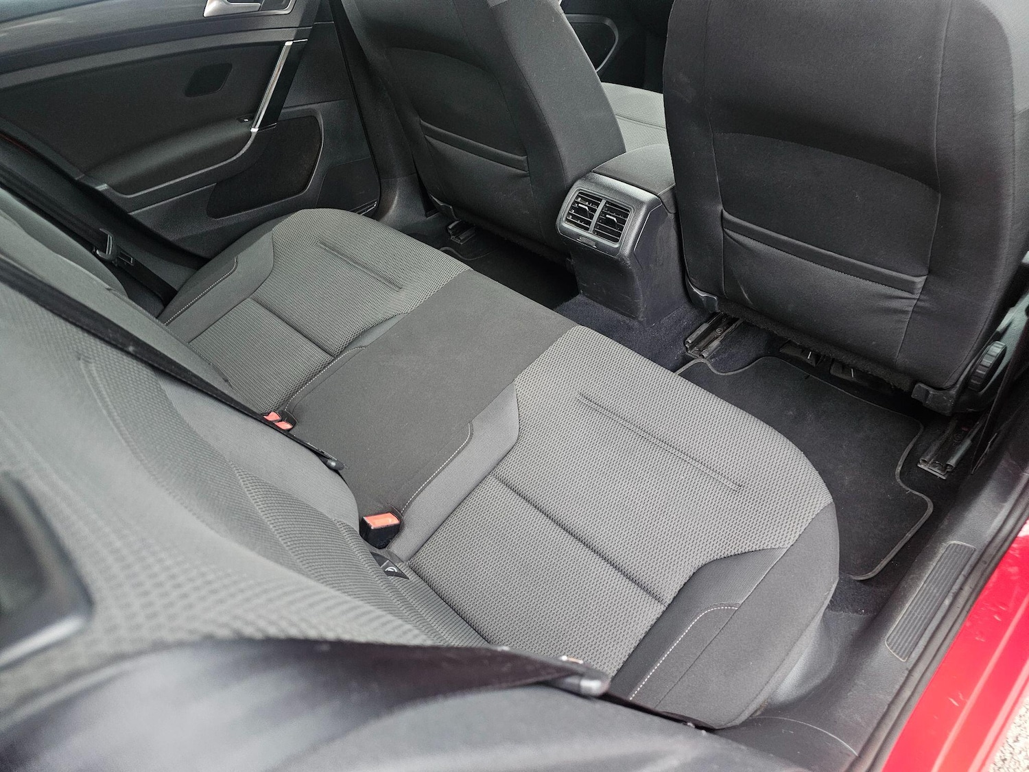 Used Volkswagen Golf 2017 for sale - 76786655: Photo 6