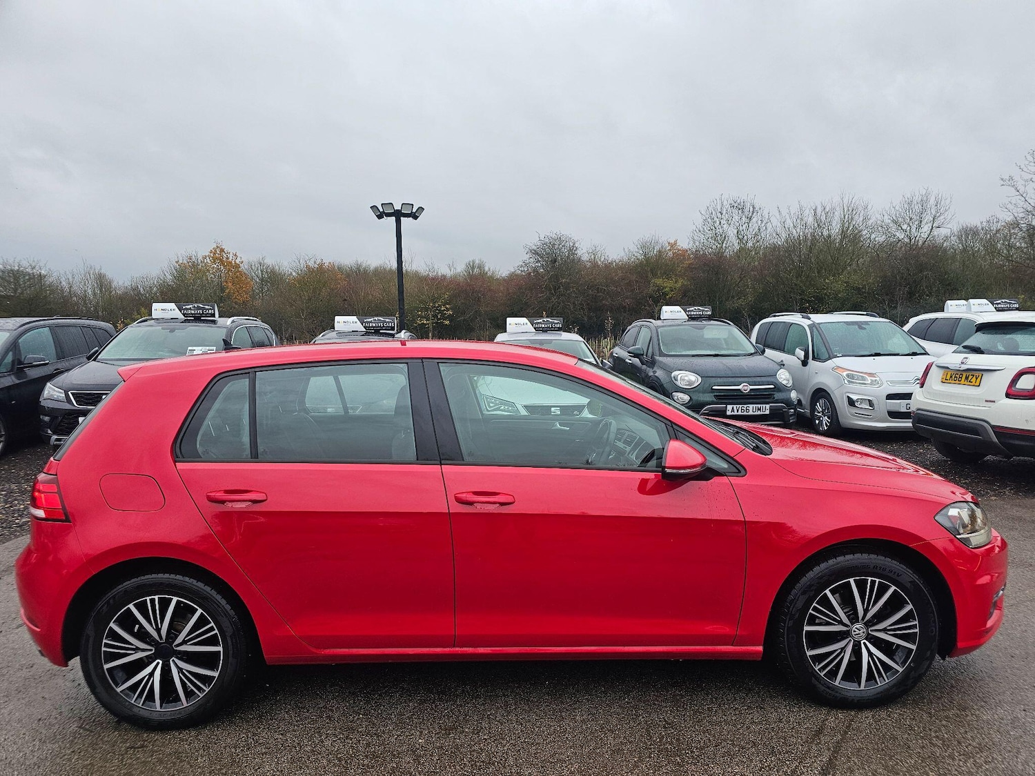 Used Volkswagen Golf 2017 for sale - 76786655: Photo 8