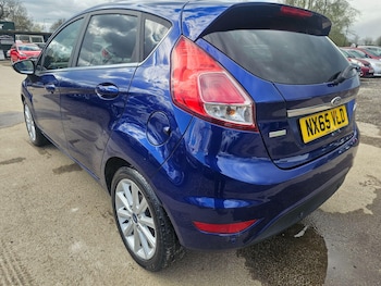 Used Ford Fiesta 2015 for sale - 78007608: Photo
