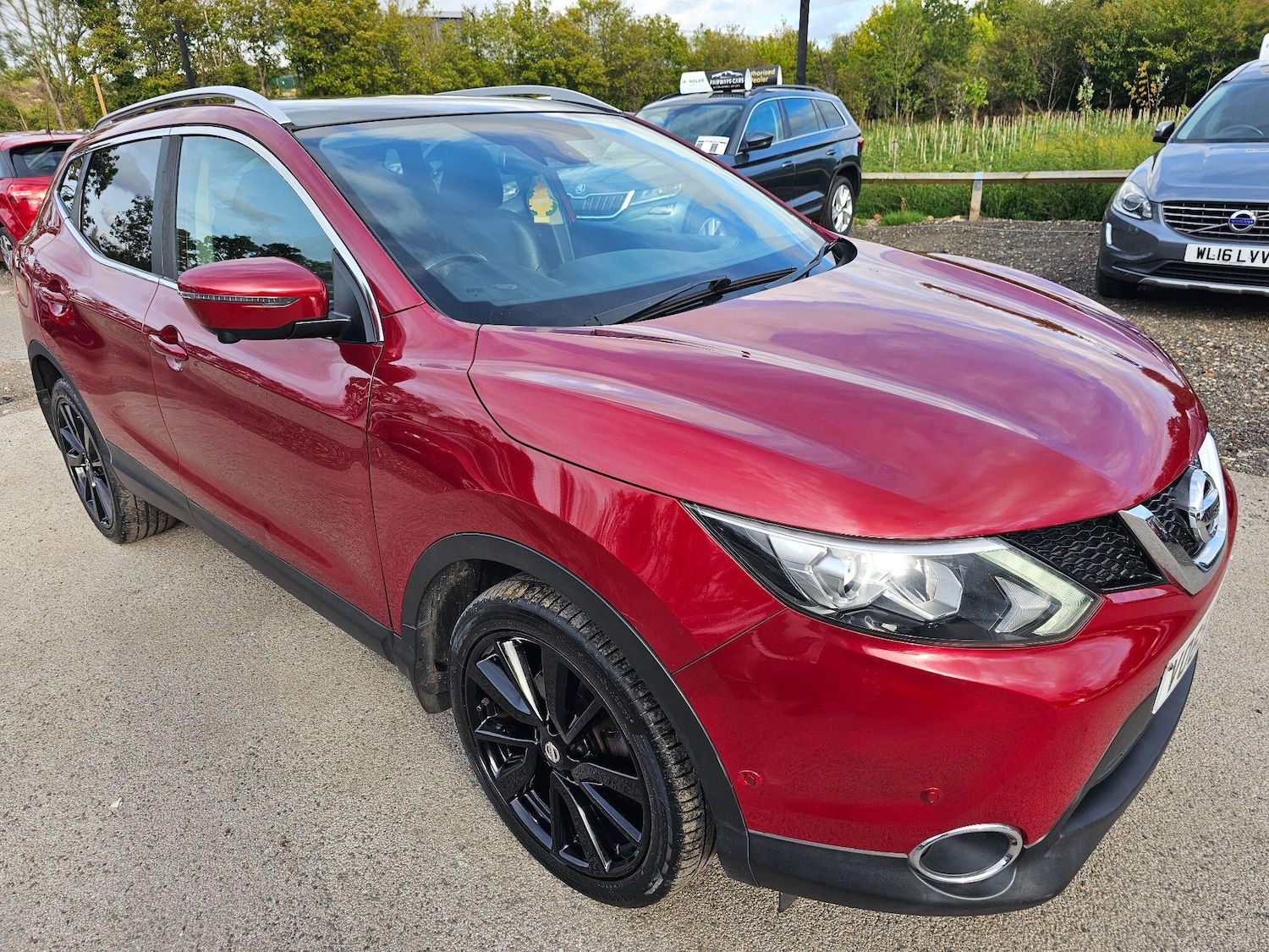 Used Nissan Qashqai 2015 for sale - 75990540: Photo 11
