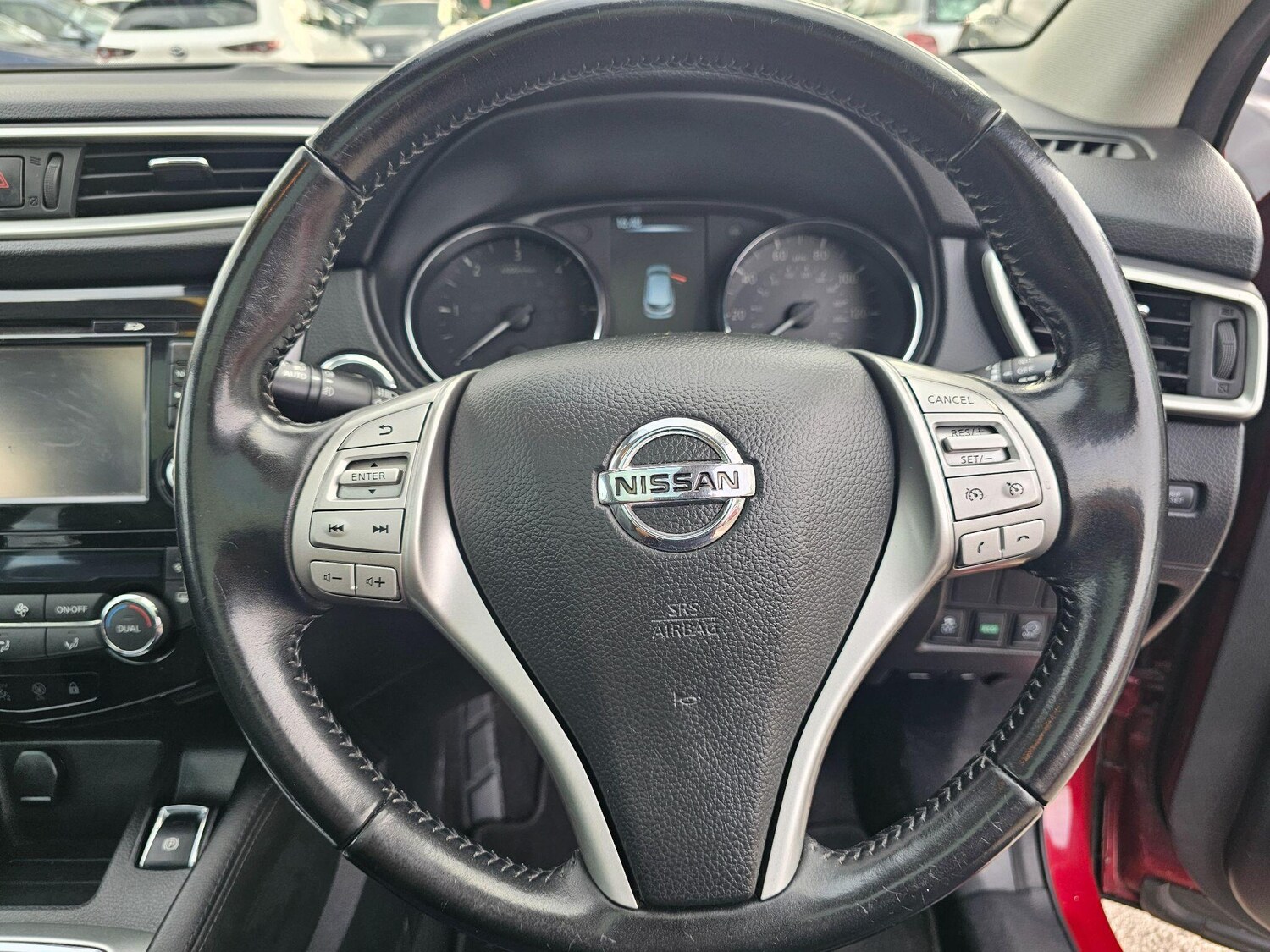 Used Nissan Qashqai 2015 for sale - 75990540: Photo 16