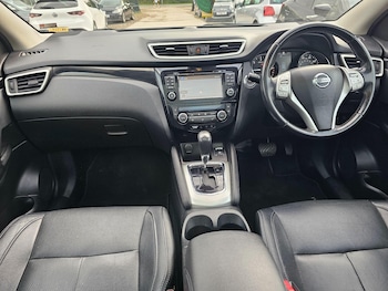 Used Nissan Qashqai 2015 for sale - 75990540: Photo