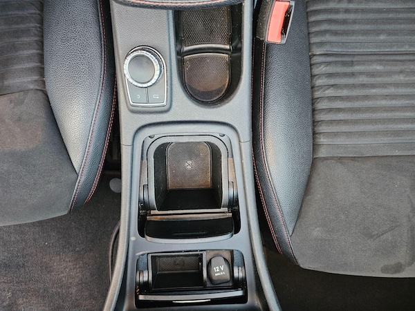 Used Mercedes-Benz GLA 2015 for sale - 76240236: Photo 16