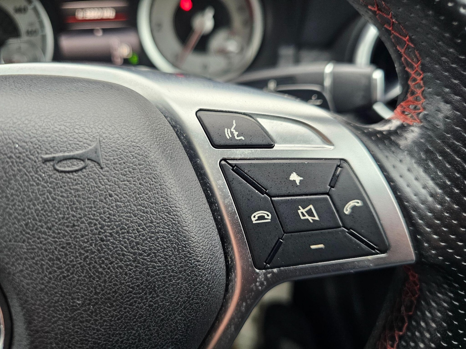 Used Mercedes-Benz A-Class 2015 for sale - 77143133: Photo 18