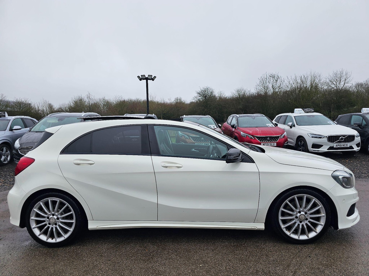 Used Mercedes-Benz A-Class 2015 for sale - 77143133: Photo 7