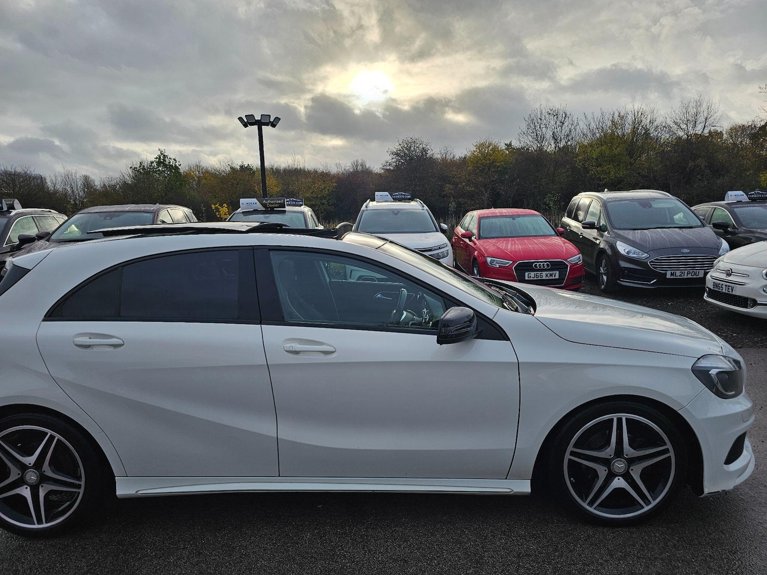 Used Mercedes-Benz A-Class 2015 for sale - 76423225: Photo 10