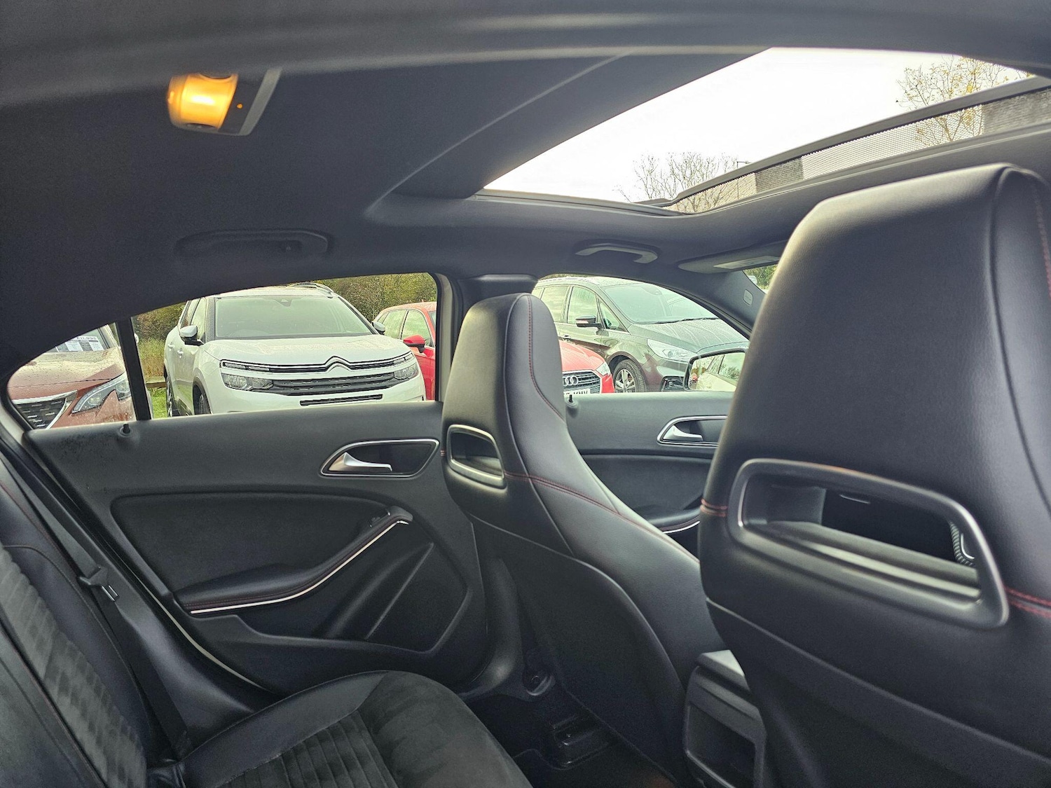 Used Mercedes-Benz A-Class 2015 for sale - 76423225: Photo 33