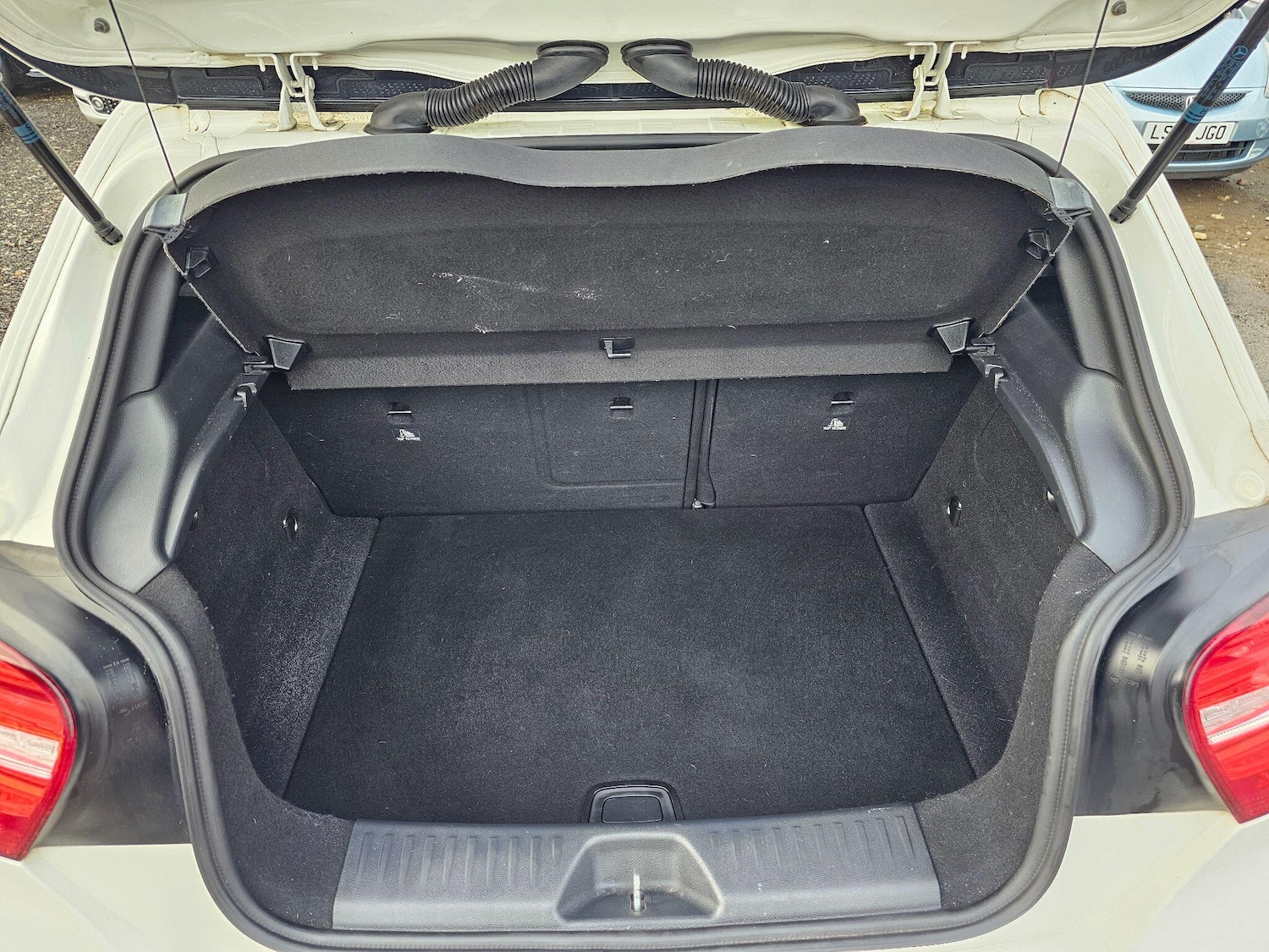 Used Mercedes-Benz A-Class 2015 for sale - 76423225: Photo 40