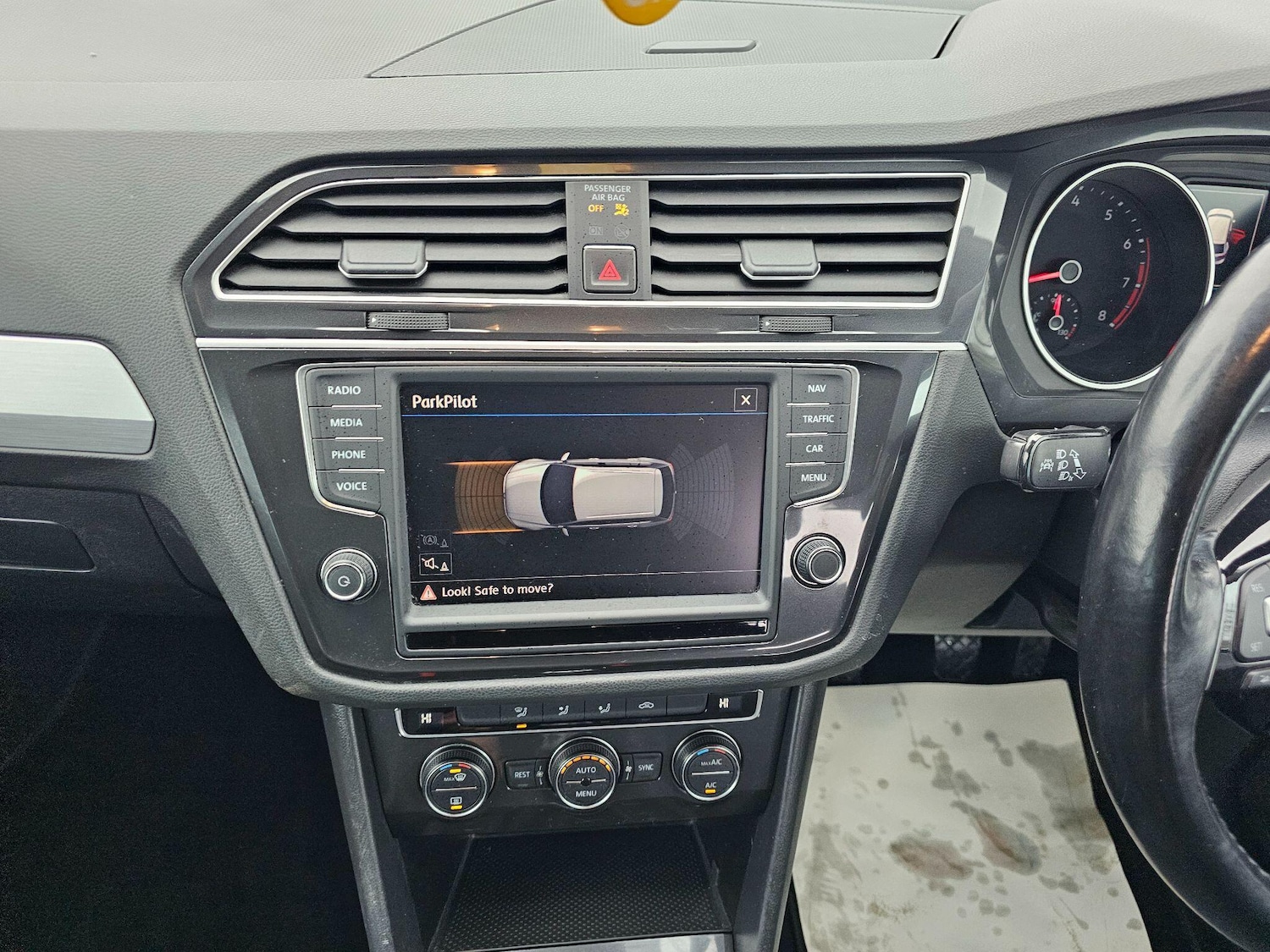 Used Volkswagen Tiguan 2017 for sale - 77143233: Photo 15