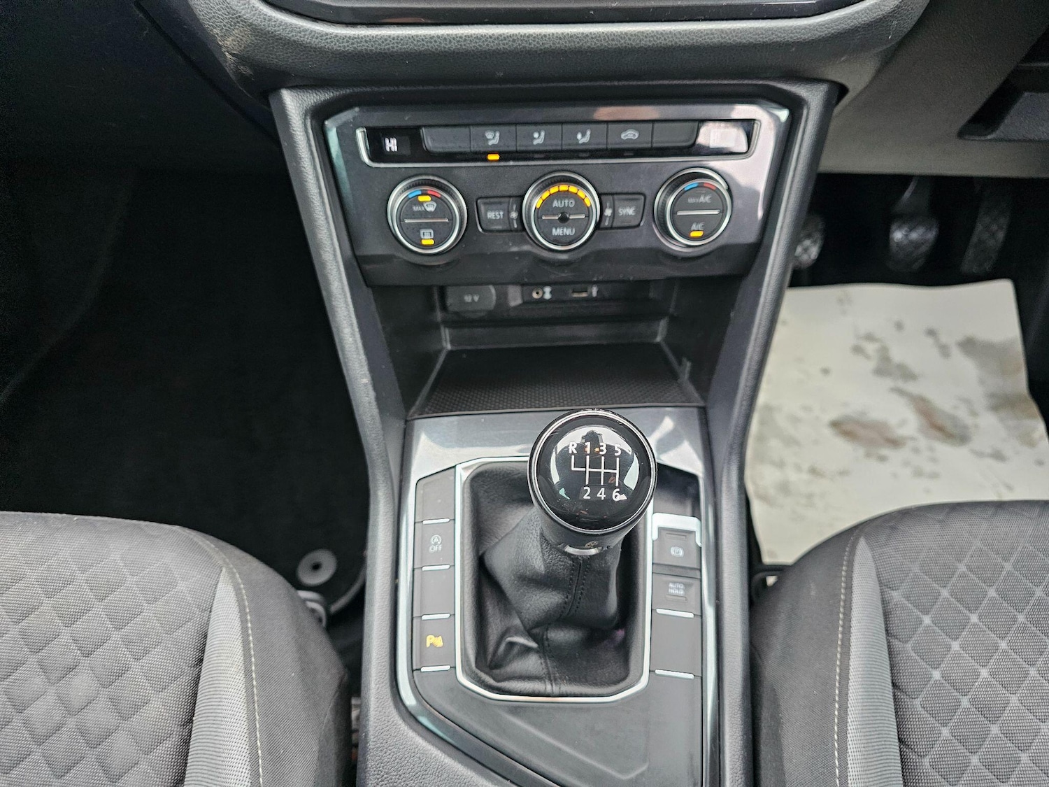 Used Volkswagen Tiguan 2017 for sale - 77143233: Photo 16